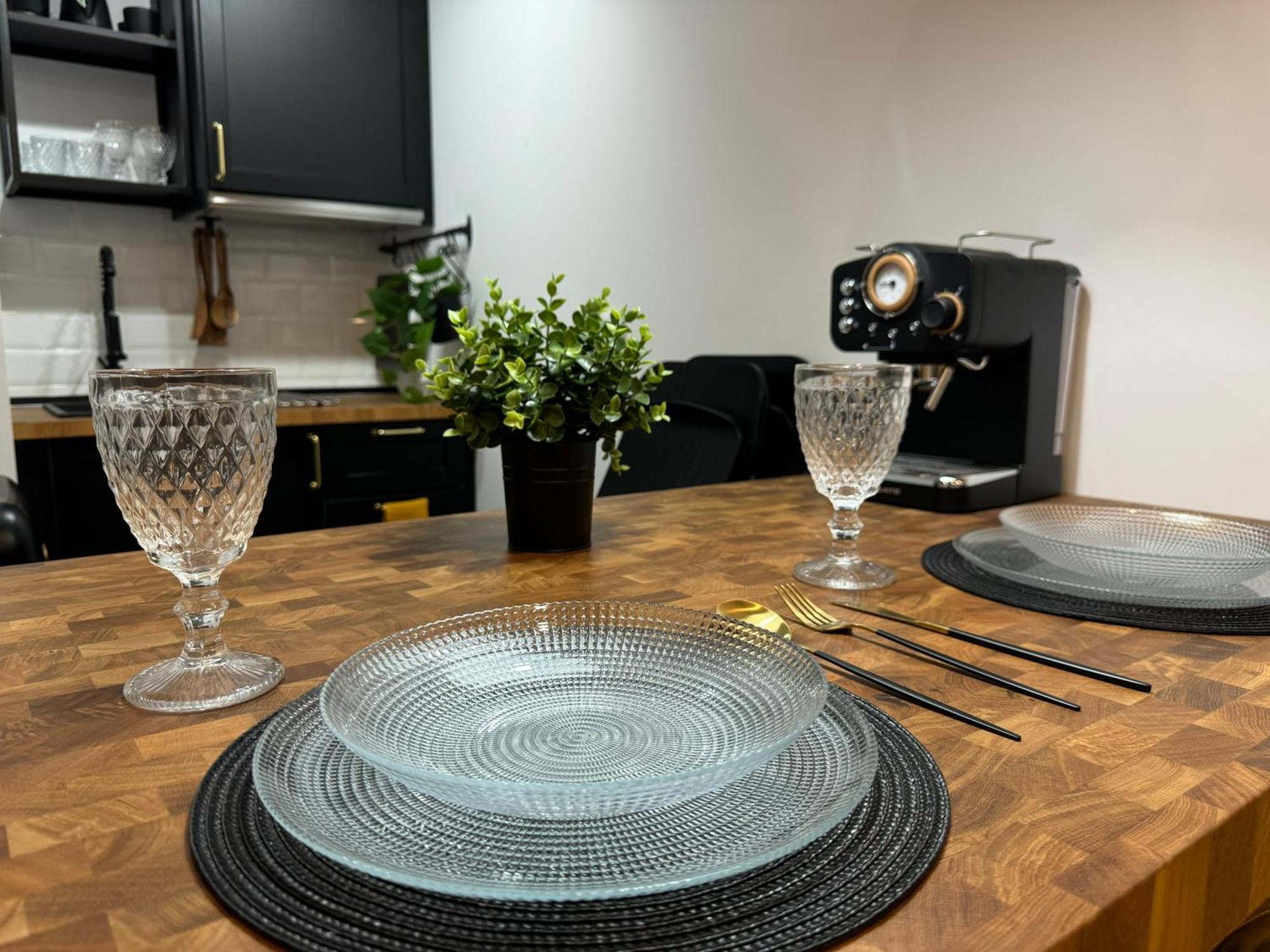 Apartamento Deluxe Lajuderia Con Parking Gratis 코르도바 외부 사진